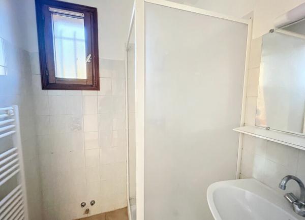 Appartement à louer    1 pièce •  Saint-Raphaël