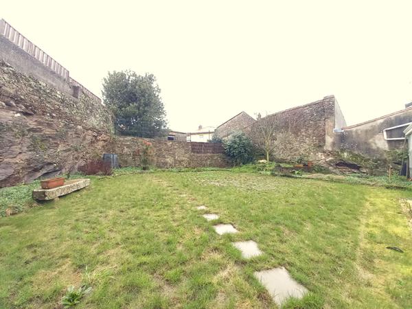 Maison de ville 4 chambres - Le Loroux Bottereau - 136m²