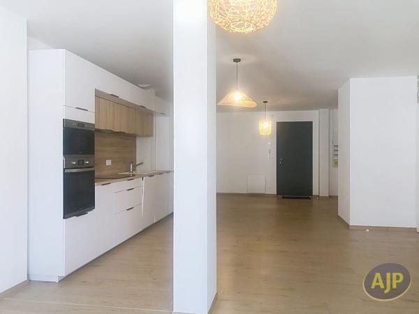 Appartement à vendre Cholet - 3 pièces, 97m² avec 2 chambre(s) à 199 000€ - AJP Immobilier Cholet