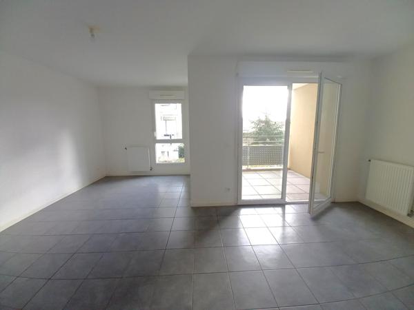 Appartement · Location Decines Charpieu (69150) 3 pièces · 68m²