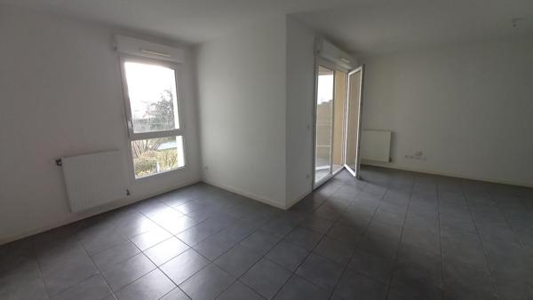 Appartement · Location Decines Charpieu (69150) 3 pièces · 68m²