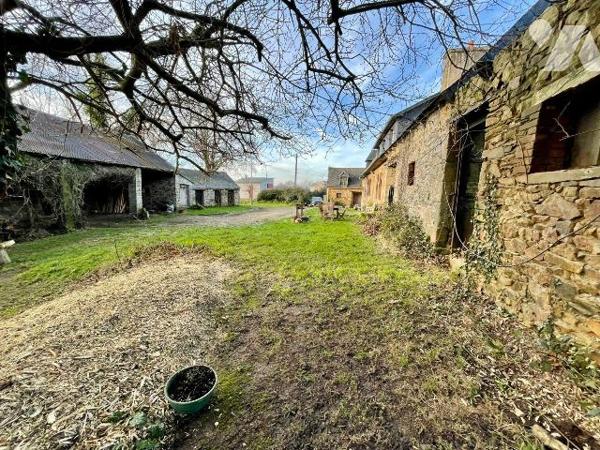 Maison à Vendre à Lannion (22300) en Côtes-d'Armor (22)
RARE, aux portes de LANNION

Ensembl...