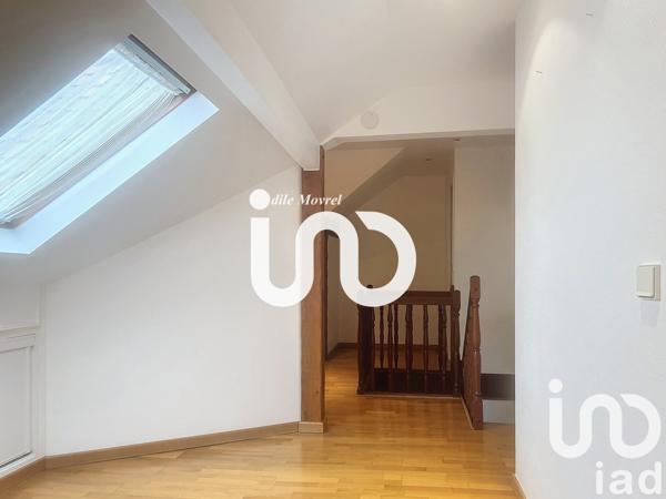 Maison traditionnelle 7 pièces de 140 m² à Le Plessis-Bouchard (95130)