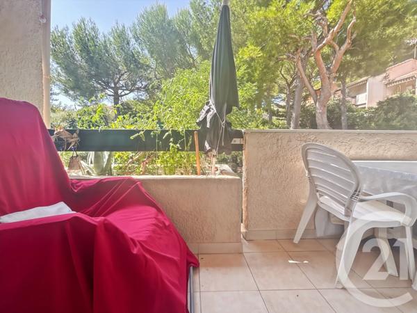 Appartement F1 Bis à vendre  2 pièces - 24,40 m 2   BANDOL  - 83