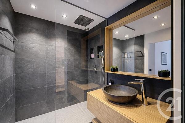 Appartement F2 à vendre  2 pièces - 56,94 m2 PARIS - 75014