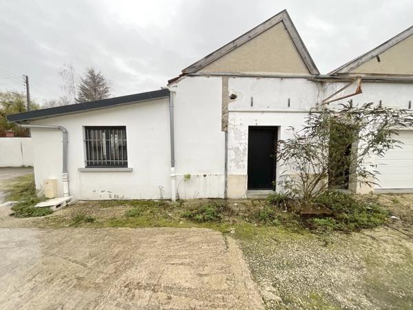 LOFT de 237m2 Brut, Garage, Patio à Réaliser