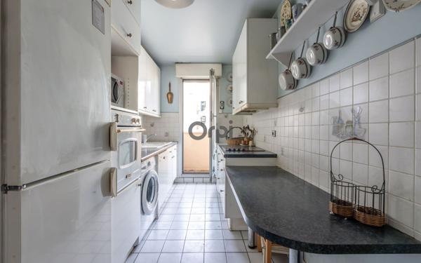 Appartement à vendre    3 pièces • 76,75 m2 Joinville-le-Pont