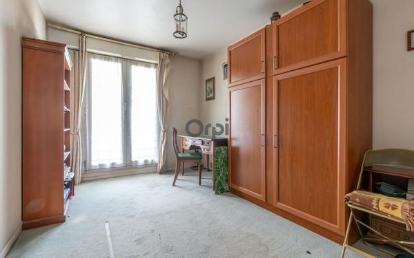 Appartement à vendre    3 pièces • 76,75 m2 Joinville-le-Pont