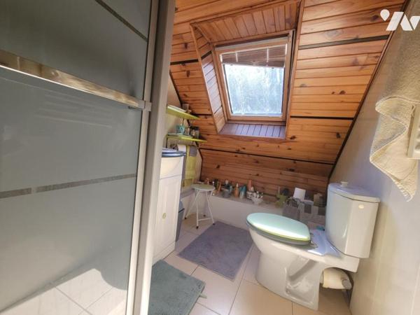 Maison dans hameau en campagne