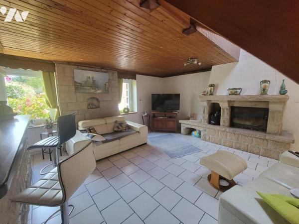 Maison dans hameau en campagne