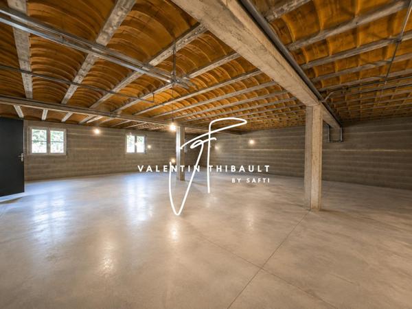 Saint-Benoît — Maison de plain-pied de 2025, 143 m² habitables et 150 m² à aménager