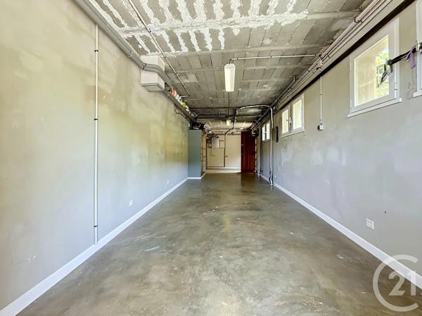 Maison à vendre  8 pièces - 145,06 m 2   BAGNOLS SUR CEZE  - 30