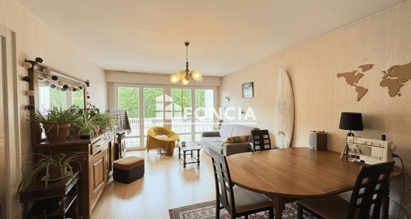 À vendre Appartement 4 pièces 91.6 m² - La Rochelle 17000