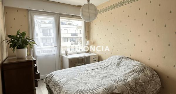 À vendre Appartement 4 pièces 91.6 m² - La Rochelle 17000