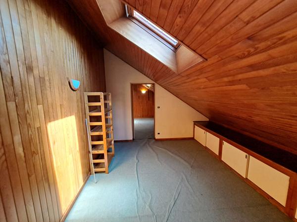 A vendre à GAP T4  de 114 m² en triplex