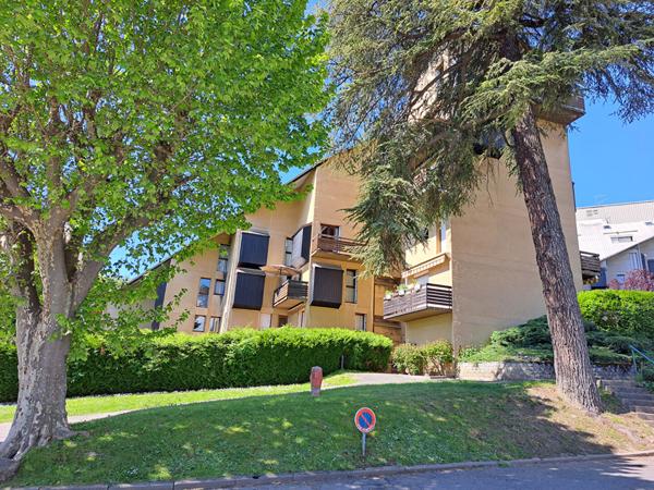 A vendre à GAP T4  de 114 m² en triplex