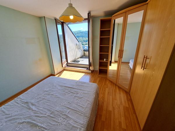 A vendre à GAP T4  de 114 m² en triplex