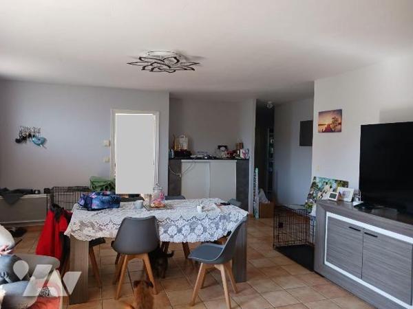 A VENDRE sur la commune de PINEY (10220), une maison individuelle de plain-pied, d'une surface ...