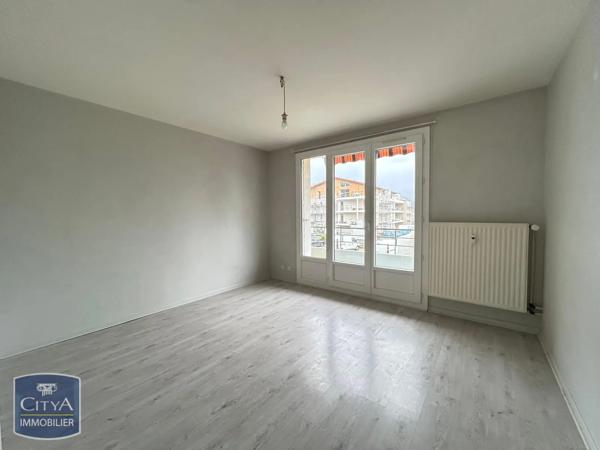 Appartement à louer 1 pièce 30m² Saint-Marcellin (38160)
