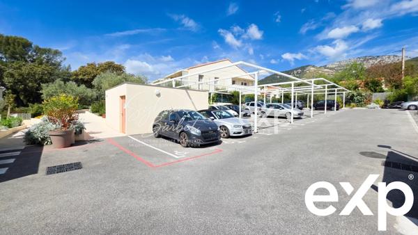 83200 TOULON - APPARTEMENT 2 PIECES AVEC JARDIN TERRASSE PARKING - QUARTIER BONNES HERBES - BUS 36 111 OL02