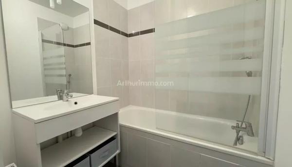 Vente Appartement 1 pièces 33 m2 à Saint-Fargeau-Ponthierry