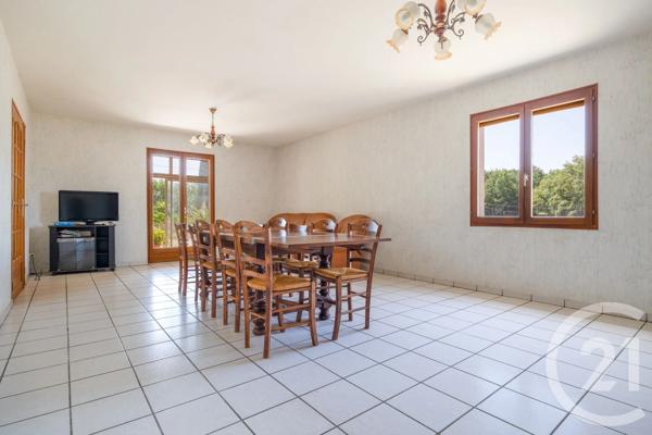 Maison à vendre  4 pièces - 113,60 m 2   GAILLAC  - 81