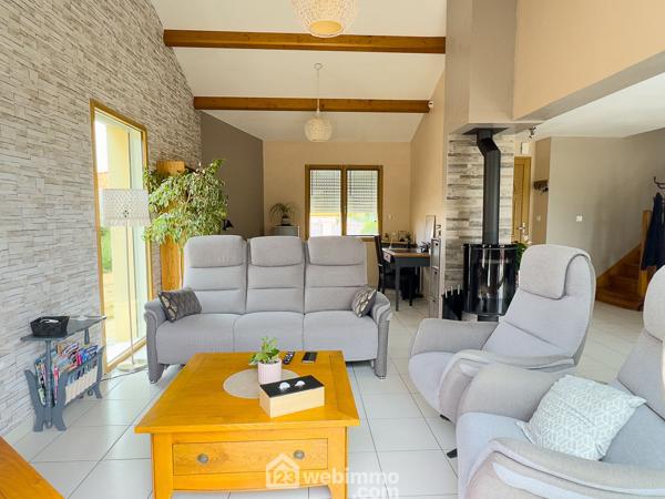 Maison 130 m² à Loublande 79700