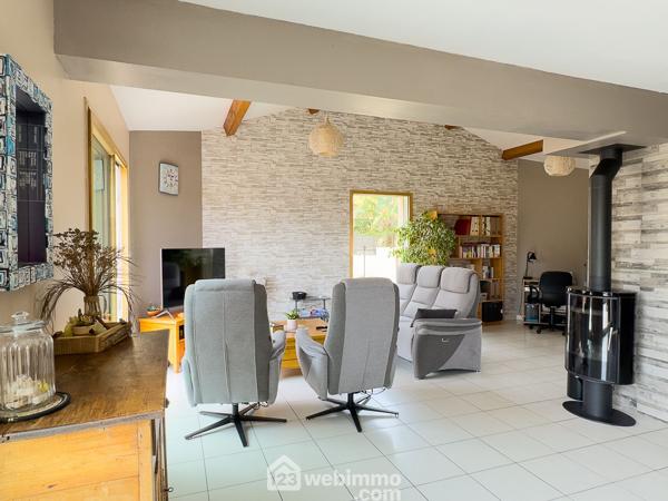 Maison 130 m² à Loublande 79700
