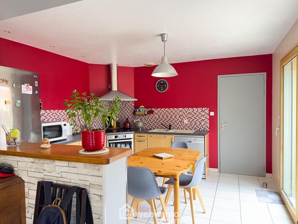 Maison 130 m² à Loublande 79700