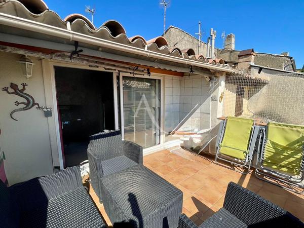 MAISON DE VILLAGE AVEC TOIT TERRASSE À VALENSOLE