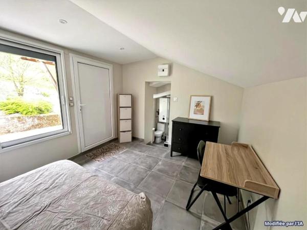 Maison atypique de plain-pied proche centre ville