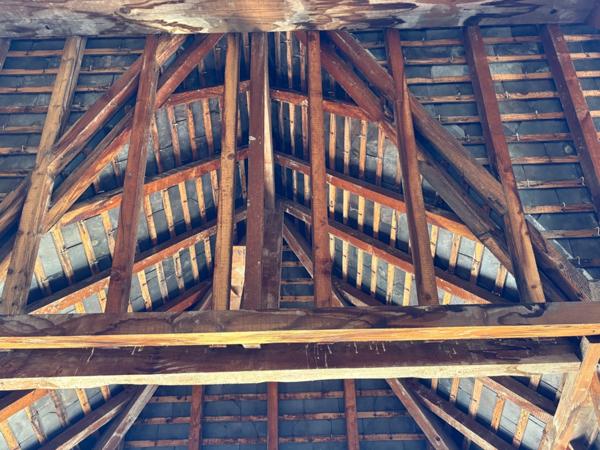 Bien rare à la vente à CARENTAN (50)