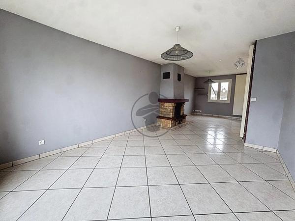 Vente Maison 4 pièces 93 m2 à Saint-Quentin