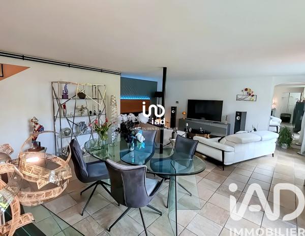 Appartement à vendre 4 pièces 109 m² Crouy-Saint-Pierre