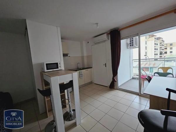 Appartement à louer 1 pièce 20.54m²