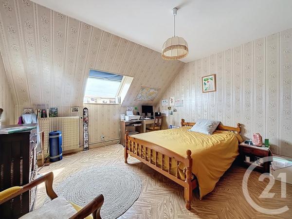 Maison à vendre  4 pièces - 98,45 m 2   ST POURCAIN SUR SIOULE  - 03