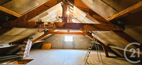 Maison à vendre  5 pièces - 118 m 2   PREMILHAT  - 03