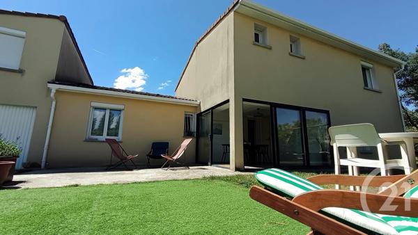 Maison à vendre  6 pièces - 140 m 2   GUILHERAND GRANGES  - 07