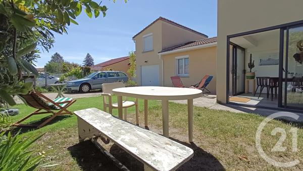 Maison à vendre  6 pièces - 140 m 2   GUILHERAND GRANGES  - 07