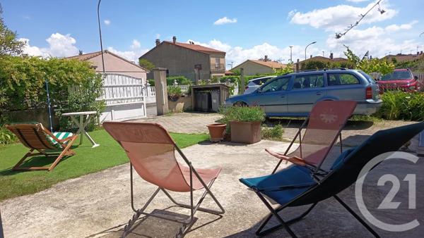Maison à vendre  6 pièces - 140 m 2   GUILHERAND GRANGES  - 07