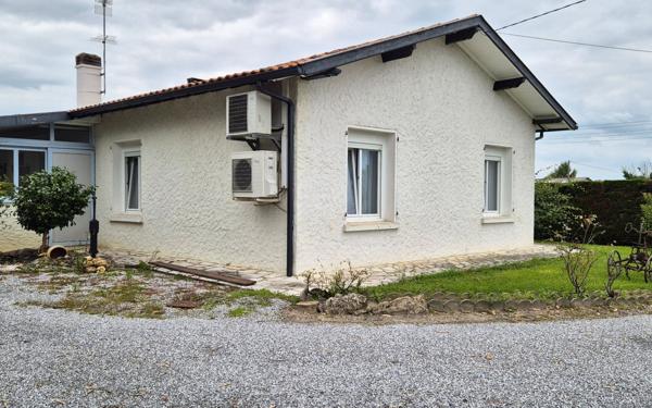 Maison à louer    4 pièces •  Bellocq