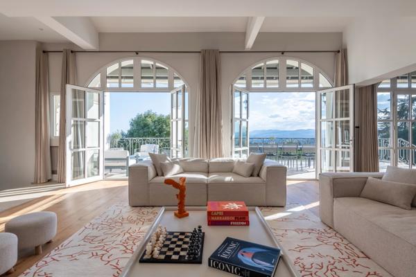 Limonest - Maison d'exception 394 m² - 6 Chambres - Jardin 4400 m² - Piscine