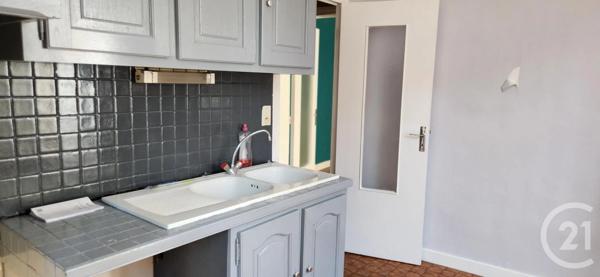 Immeuble à vendre  130 m 2   LAROQUEBROU  - 15