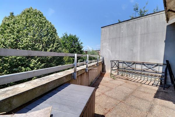 Appartement La Courneuve 2 pièce(s) 49 m2
