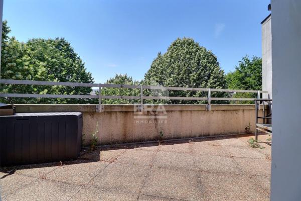 Appartement La Courneuve 2 pièce(s) 49 m2