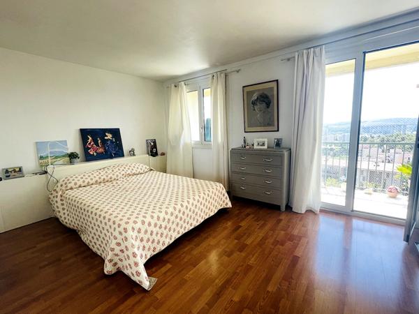 Appartement 5 pièces-Martigues