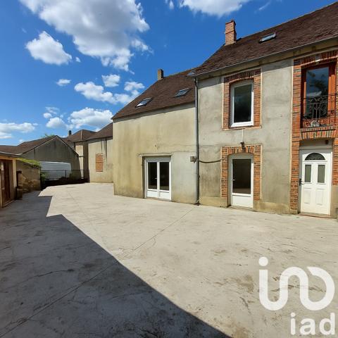 Maison à vendre 9 pièces 190 m² Nanteau-sur-Lunain