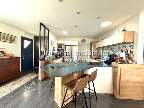 Pisany (17600) Maison de plain-pied avec piscine