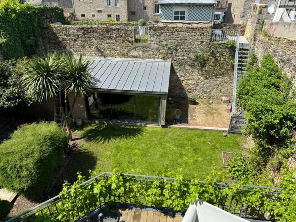 Maison en pierres Hyper centre Dinan