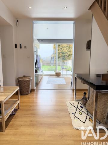 Maison à vendre 5 pièces 77 m² Monceaux